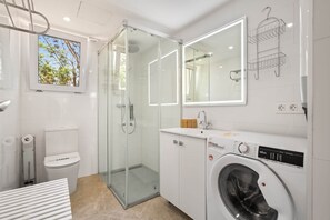 Towels - RDR501 - Beautiful Beachfront 2-bed Apartment in Playa Bella (Estepona)
