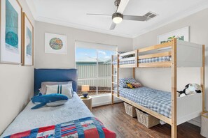 4 bedrooms, desk, iron/ironing board, WiFi