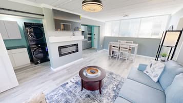 Apartamento, 2 habitaciones | Zona de estar