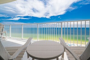 Condo, 3 habitaciones | Áreas de la propiedad