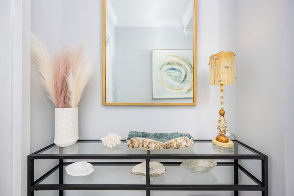 Condo, 3 Bedrooms | Interior detail