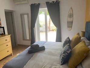 1 soverom, safe på rommet, strykejern/-brett og wi-fi (inkludert)