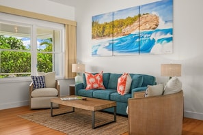 House, 3 Bedrooms | Living area