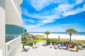 Condo, 1 Bedroom | Property grounds