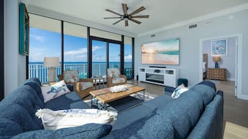 Apartamento, 4 habitaciones | Zona de estar