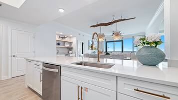 Appart'hôtel, 3 chambres | Intérieur