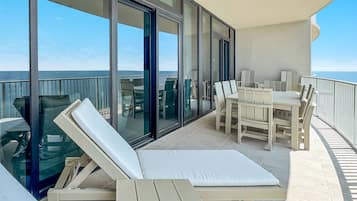 Condo, 3 Bedrooms | Outdoor dining