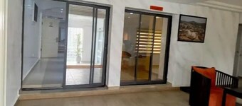 La Monde Hotel and Suites