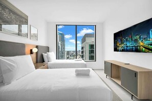 3 habitaciones, tabla de planchar con plancha, cuna de viaje y wifi 