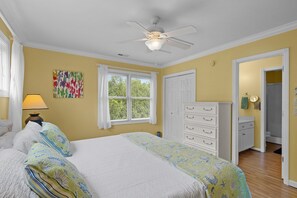 3 bedrooms, iron/ironing board, travel cot, free WiFi