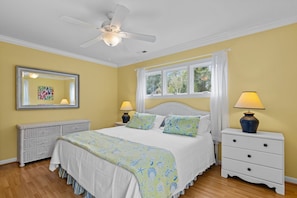 3 bedrooms, iron/ironing board, travel crib, free WiFi