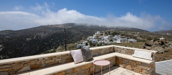Akre Marlas Tinos