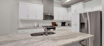 College Station Gem • EV Charger • Near A&M