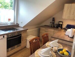 Mikrobølgeovn, ovn, kogeplade, opvaskemaskine