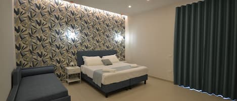 1 chambre, bureau, Wi-Fi gratuit, draps fournis