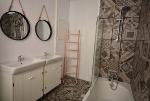 Hair dryer, towels, soap, shampoo