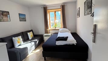 Premium bedding, pillowtop beds, desk, blackout drapes