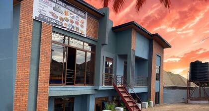 Tremendous lodge/guest house with WiFi in vibrant Kigalinear airport