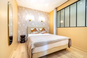 1 quarto, ferros/tábuas de passar roupa, Wi-Fi, roupa de cama