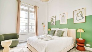2 bedrooms, iron/ironing board, WiFi, bed sheets - Charme et standing – 2 chambres proches Trocadéro (Paris)