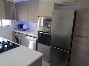 Fridge, microwave, oven, dishwasher