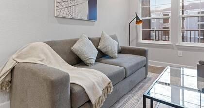 Vanguard 2BD 1 - Dos Habitaciones Piso, Capacidad 4