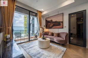 Premium-Apartment, 2 Schlafzimmer, Nichtraucher, Stadtblick | Kostenloses WLAN, Bettwäsche