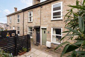 Exterior - Eden Cottage - stylish Fisherman's Cottage (Newlyn)