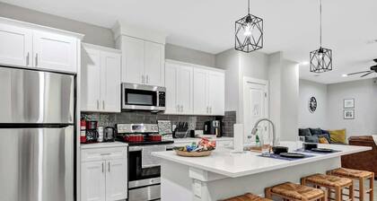 New*Waxahachie Walk Up, 8PPL. 1 Mi DWTN, 10 Min Nolan University+BS&W