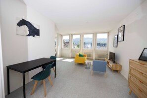 Fernseher, Arbeitsbereiche