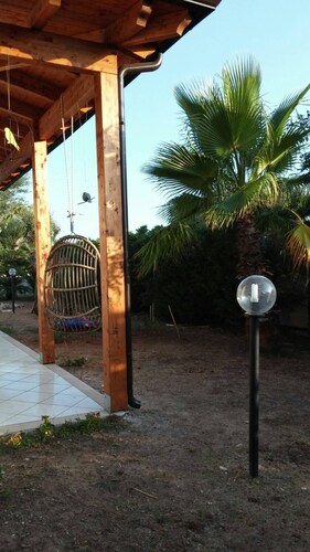 A corner of paradise 800mt from the sea with private garden surrounded by an olive grove