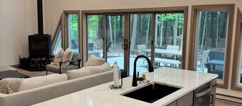 Scenic 3-bedroom Aframe with WiFi and AC on Three Lakes Chain