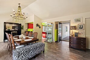 Dining - Pool 🐶 Pet Friendly – WhimSea Retreat ☀️ (Miramar Beach)