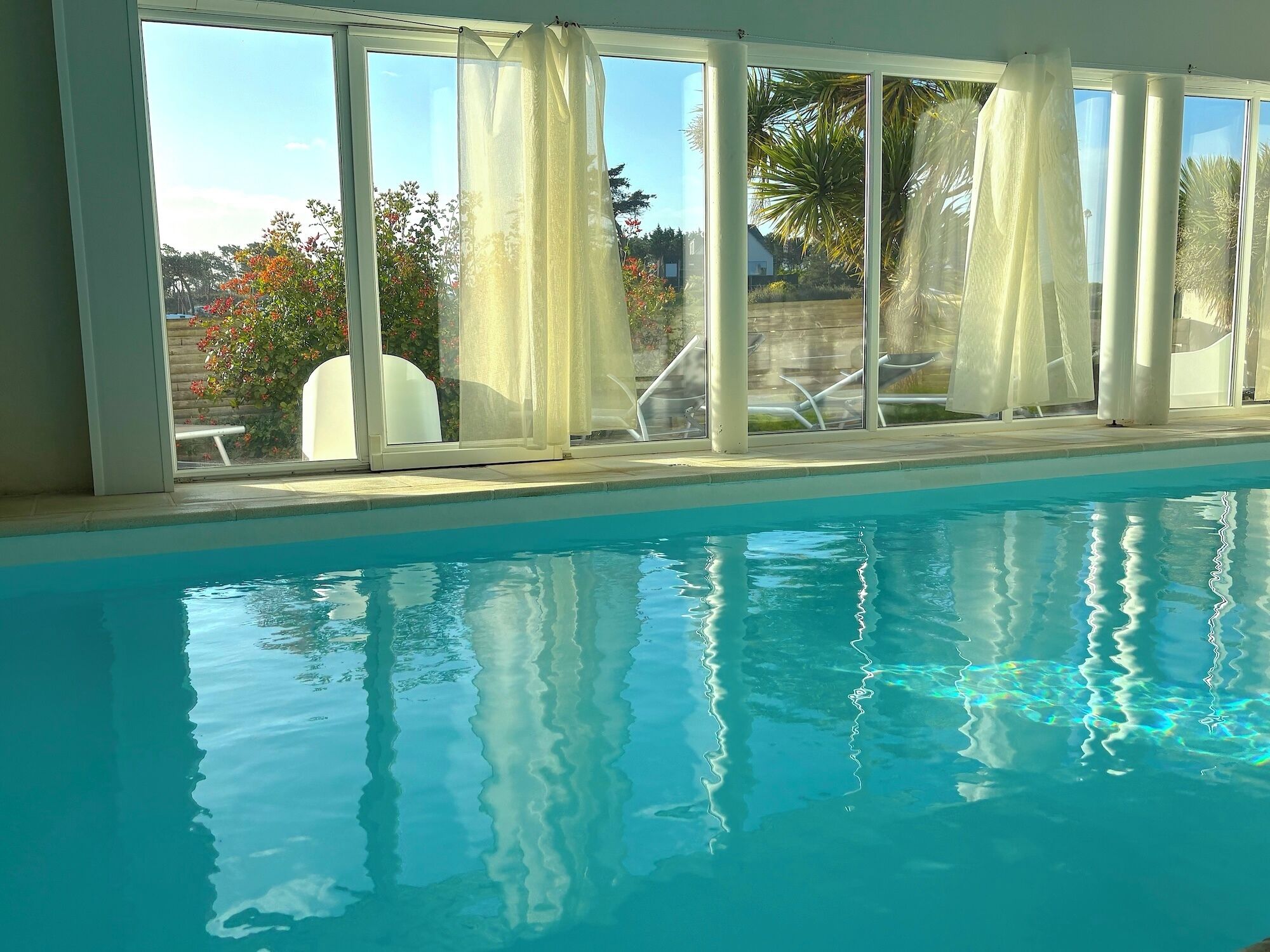 Piscine intérieure, piscine chauffée