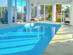 Piscine couverte, piscine chauffée
