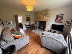 Living area - Old Station Cottage (Hexham)