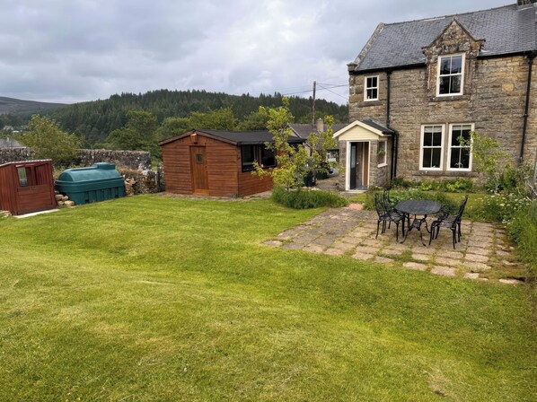 Cottage | Front of property