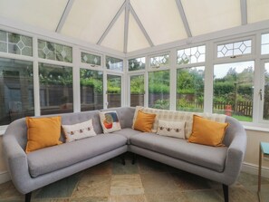 Cottage | Interior - Montclair (Buxton)