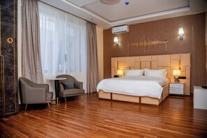 Een strijkplank/strijkijzer, gratis wifi