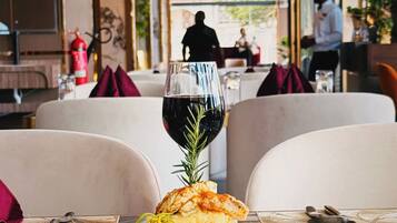 Desayuno continental incluido todos los días