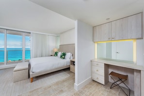 Apartment (1 Hotel & Homes 1122) | 3 Schlafzimmer, schallisolierte Zimmer, kostenloses WLAN, Wecker