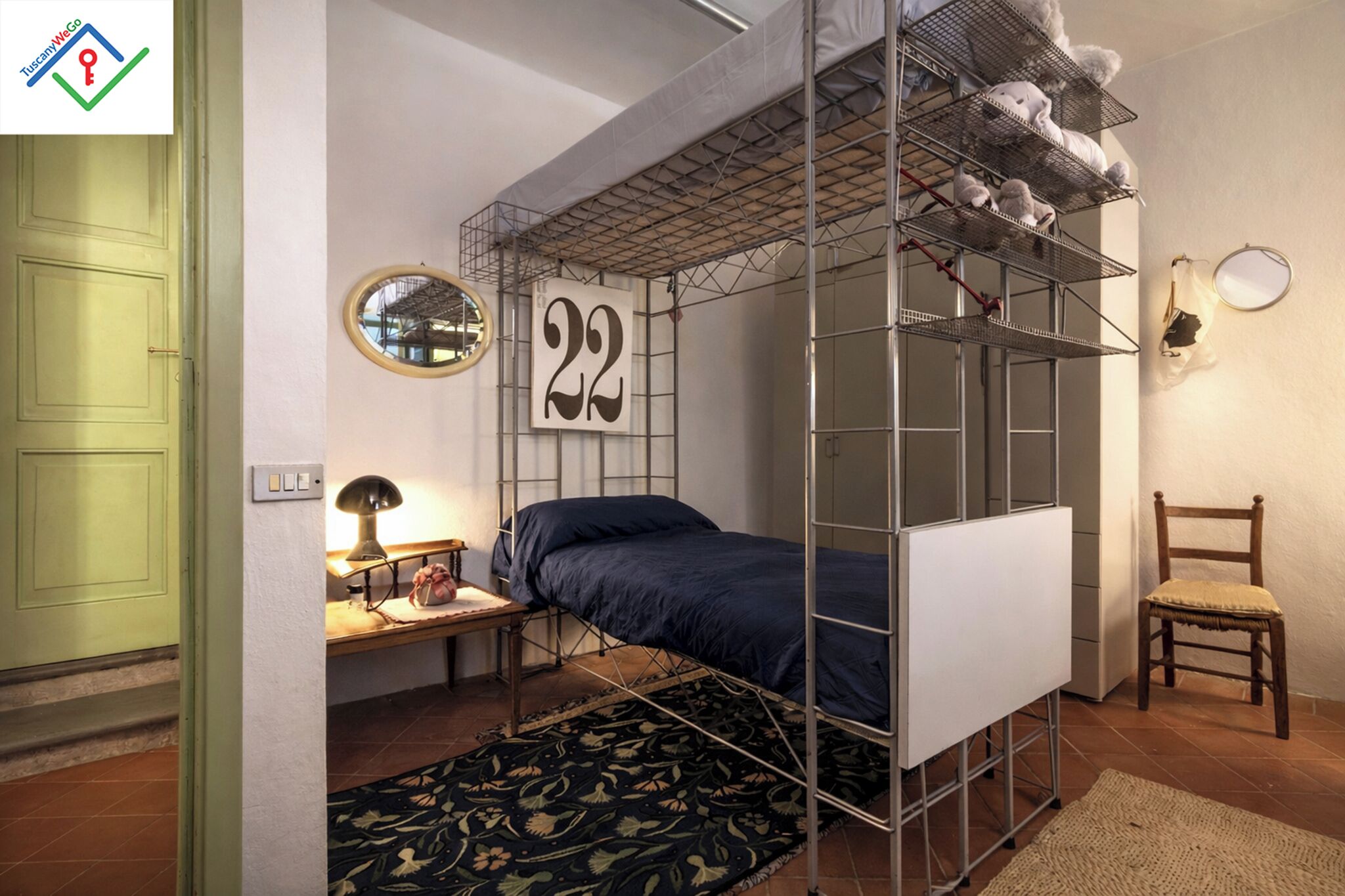 2 Schlafzimmer, Schreibtisch, Bügeleisen/Bügelbrett, Reisekinderbett