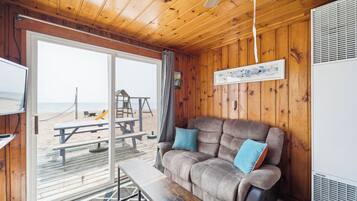 Cabane Familiale, 2 chambres, en front de plage | Coin séjour