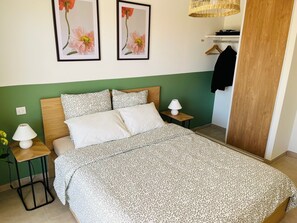 1 bedroom, iron/ironing board