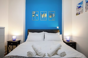 1 多间卧室、熨斗/熨衣板、免费 WiFi、床单