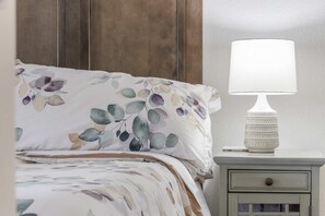 Condo, 1 giường cỡ queen và sofa giường, bếp, quang cảnh sân golf (Dream on the Green) | 1 phòng ngủ, trang trí khác biệt 