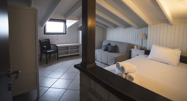 Room, 2 Bedrooms, Terrace, City View | Living room - Room-kappa Rooms Penthouse Apartment (Nea Propontida)