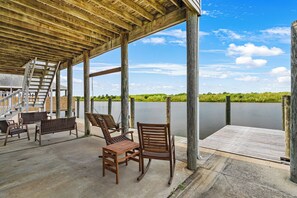 Exterior - Bayou Manor (Slidell)