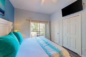 3 chambres, fer et planche à repasser, Wi-Fi, draps fournis