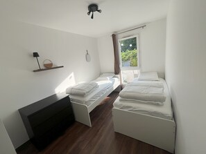 3 عدّة غرف نوم ومكتب ومكواة/لوح كي وواي فاي مجانًا